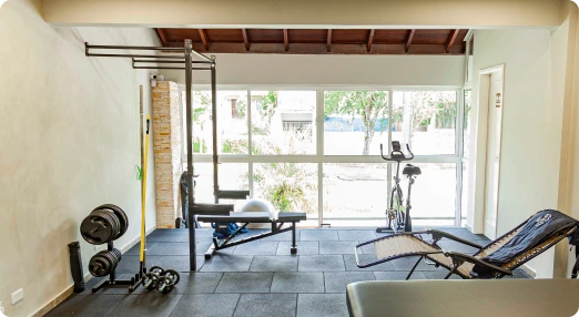 Foto do Espaço de Treinamento de Força da Athlon Clínica